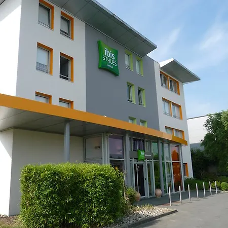 Ibis Styles Bethune La Buissiere 3* Bruay-la-Buissiere