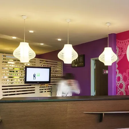 Hotel Ibis Styles Bethune La Buissiere 3*