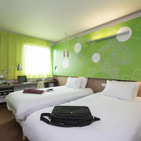 Hotel Ibis Styles Bethune La Buissiere 3*