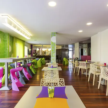 Ibis Styles Bethune La Buissiere Ξενοδοχείο