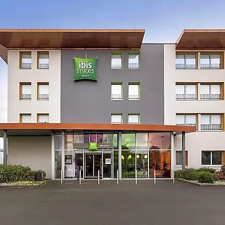 Otel Ibis Styles Bethune La Buissiere 3*