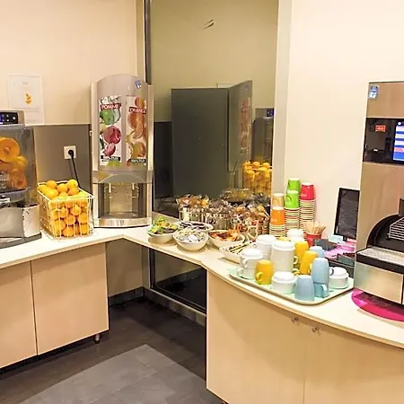 Ibis Styles Bethune La Buissiere Otel