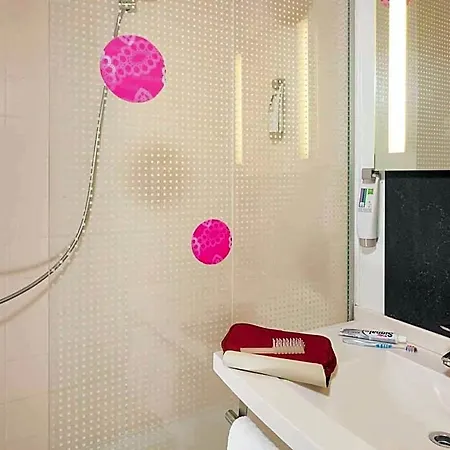 Otel Ibis Styles Bethune La Buissiere