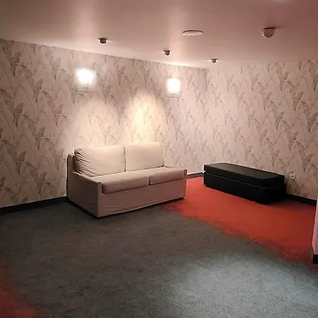 Hotel Ibis Styles Bethune La Buissiere 3*