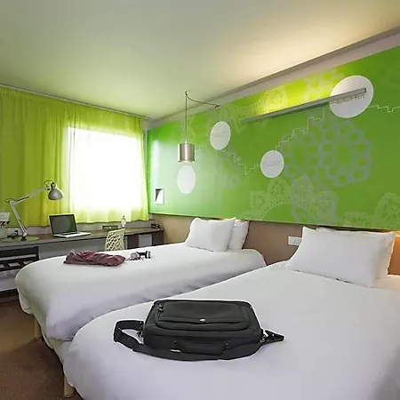 Ibis Styles Bethune La Buissiere Otel 3*