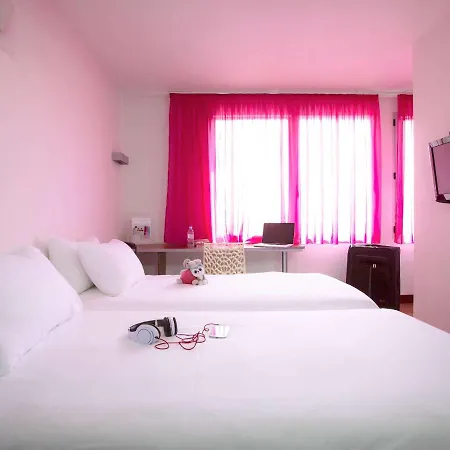 Ibis Styles Bethune La Buissiere 3* Bruay-la-Buissiere