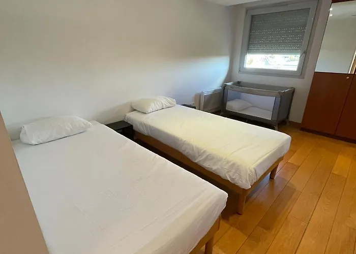 Ibis Styles Bethune La Buissière Hotel