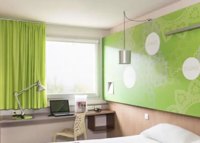 Ibis Styles Bethune La Buissière Hotel