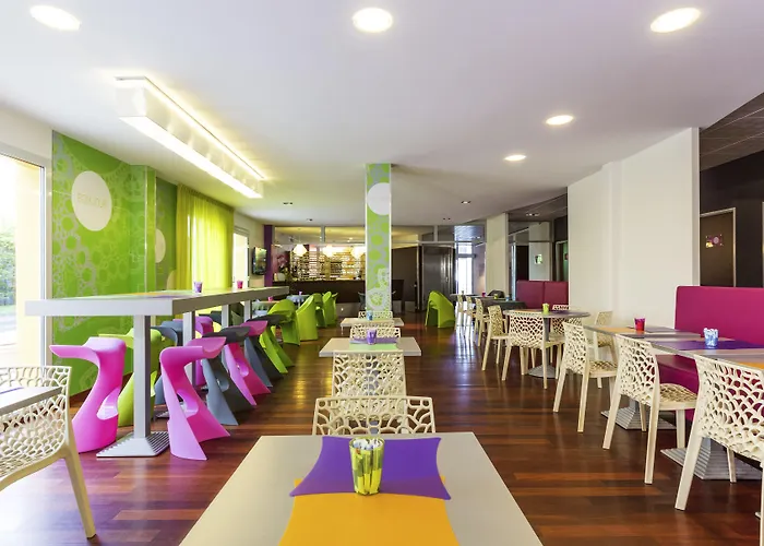 Ibis Styles Bethune La Buissière Hotel