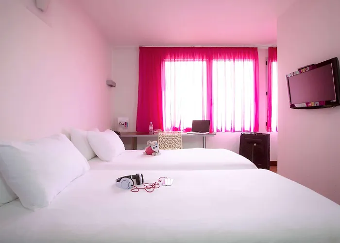 Ibis Styles Bethune La Buissière Hotel 3*